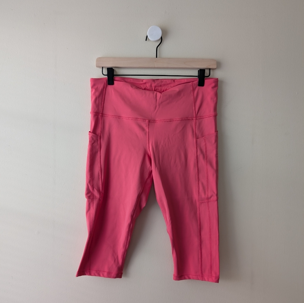 Athleta Ultimate Stash Crop LP Coral Pink Cropped Leggings
